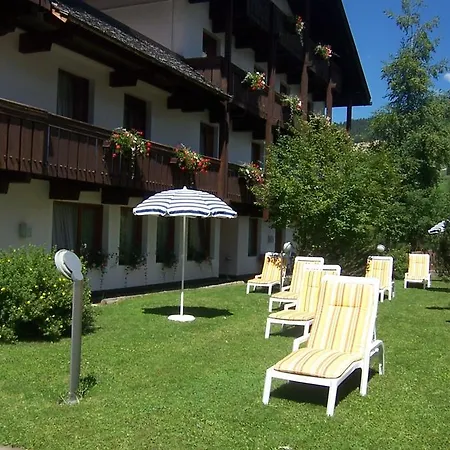 Aparthotel Sport Astoria La Villa (Trentino Alto Adige)